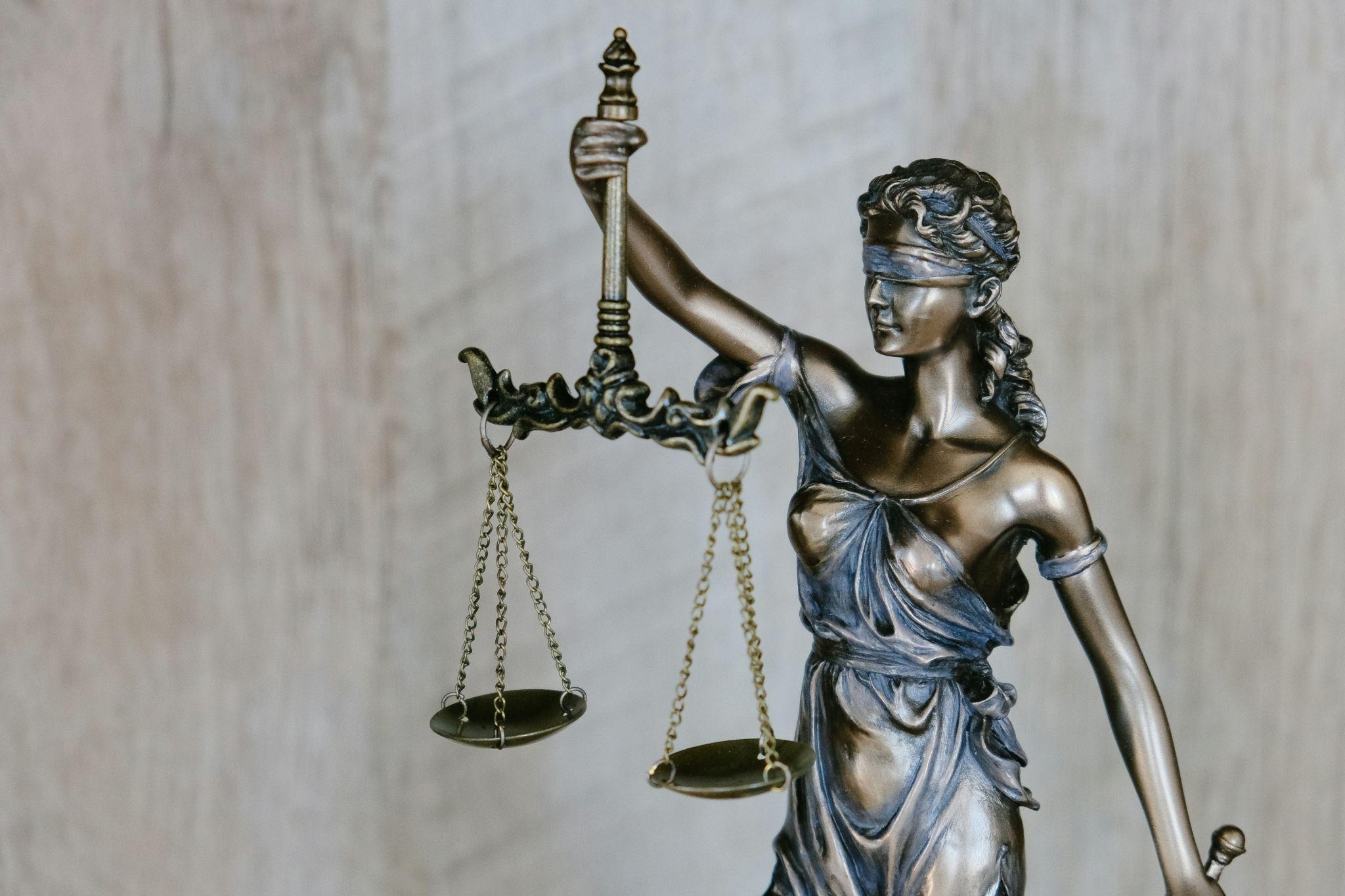 What’s Actually Driving Legal Talent Movement in Canada Right Now