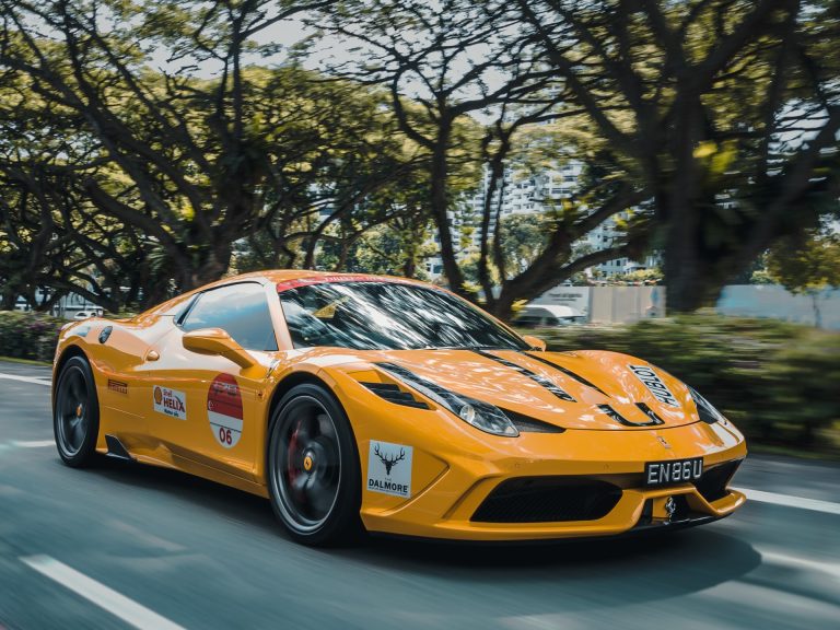 4 Tips To Find the Competent Designers of Effective car signs