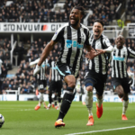 Newcastle United Edges Tottenham Hotspur 2-1 in Premier League Thriller